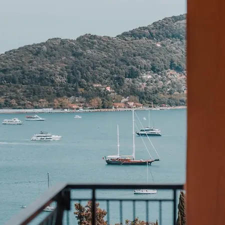 Casemaggi Attico Sul Mare, Penthouse On The Sea Apartamento