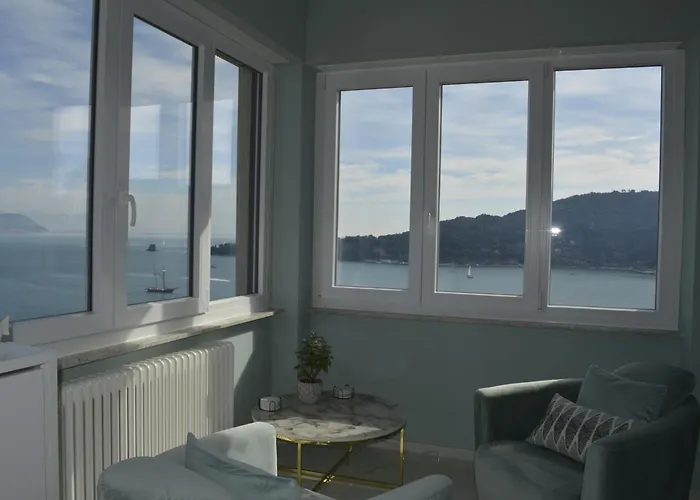 شقة Casemaggi Attico Sul Mare, Penthouse On The Sea *