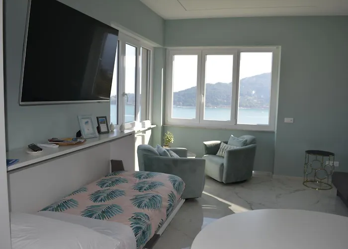 Casemaggi Attico Sul Mare, Penthouse On The Sea شقة بورتوفينيري