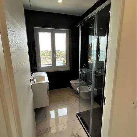 Casemaggi Attico Sul Mare, Penthouse On The Sea ポルトヴェーネレ