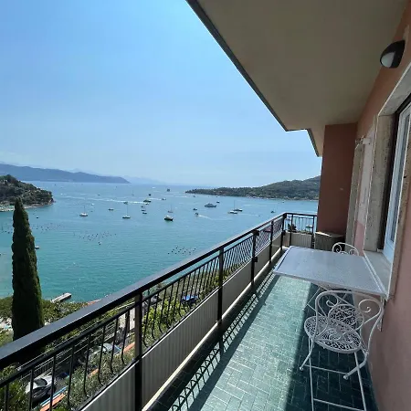 Casemaggi Attico Sul Mare, Penthouse On The Sea * Porto Venere