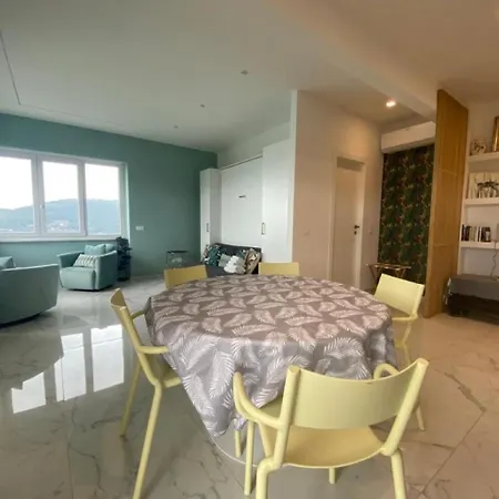 Appartamento Casemaggi Attico Sul Mare, Penthouse On The Sea
