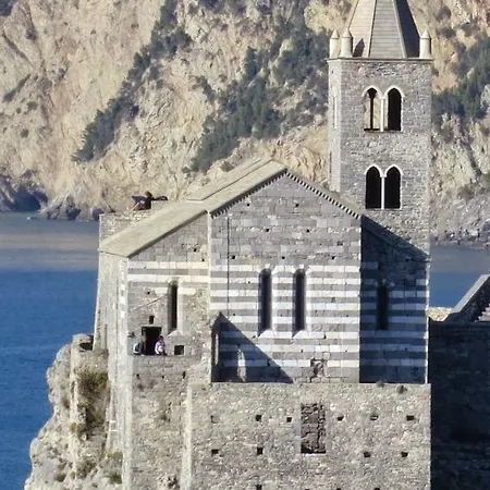 Casemaggi Attico Sul Mare, Penthouse On The Sea * ポルトヴェーネレ